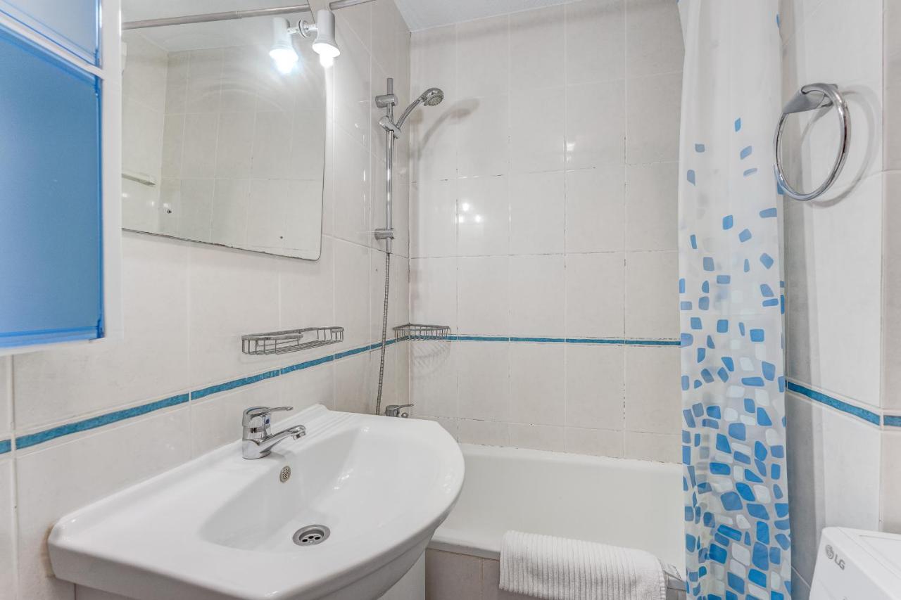 Torres Del Sol Beach Front Apartment Ph06 Лос-Крістіанос Екстер'єр фото